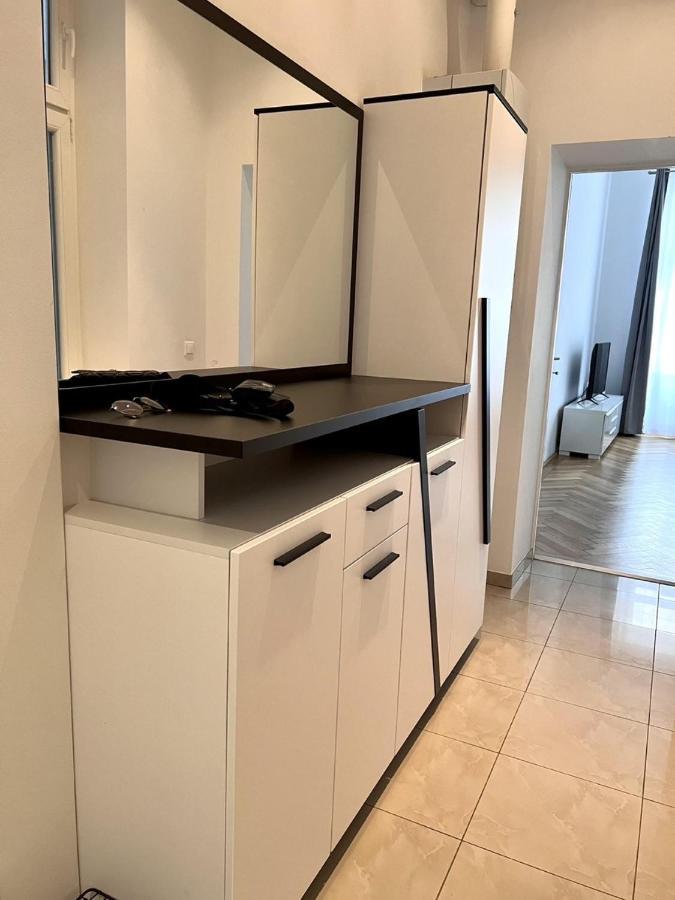 City-apartment In